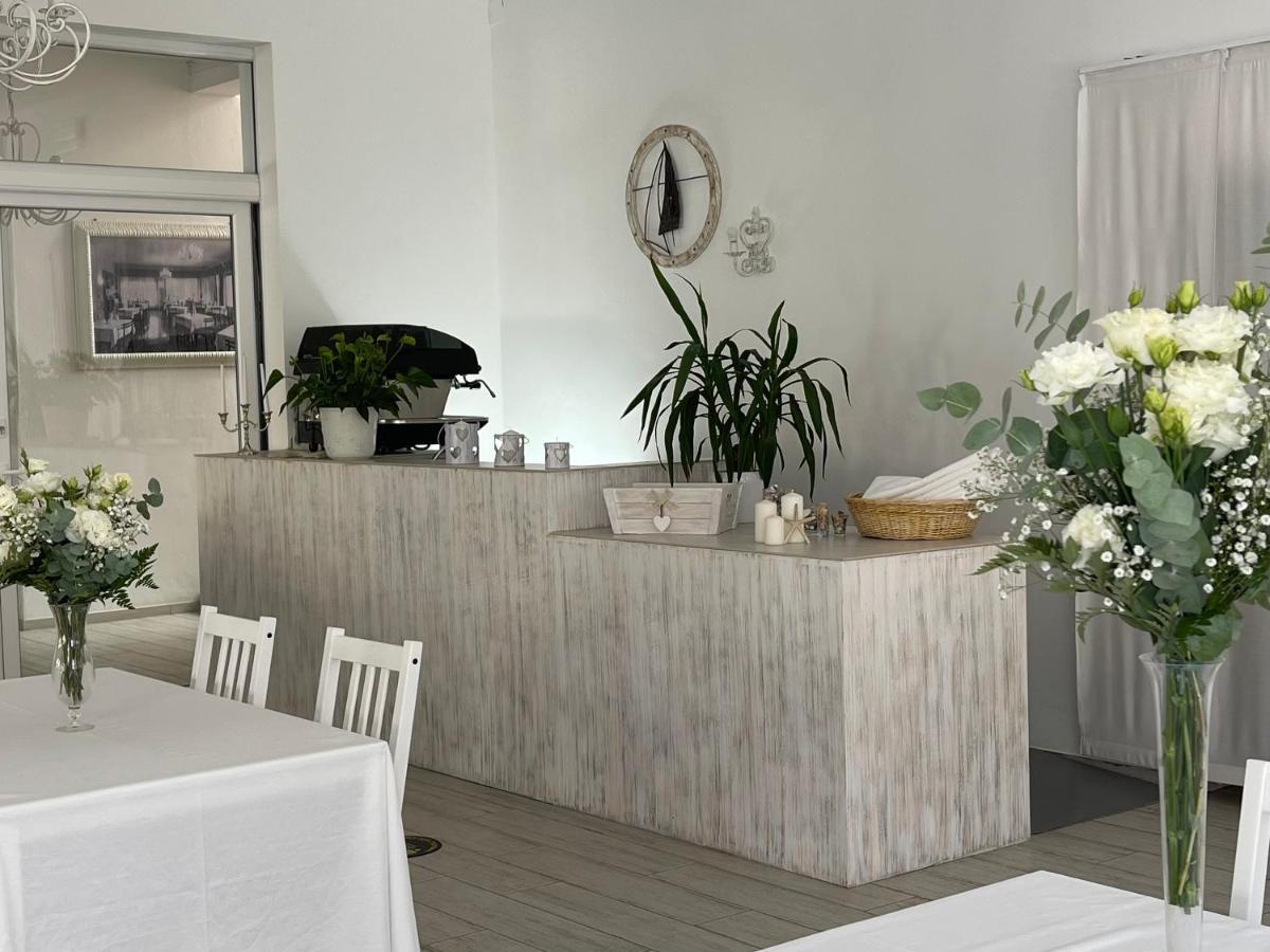 Garni Stella Marina Hotel Cervia Buitenkant foto